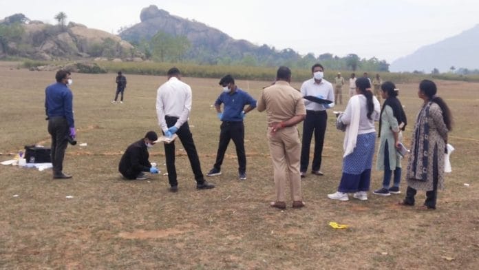 FSL and CID teams at the spot where the incident occurred, near Kurmahat | Credit: Niraj Sinha
