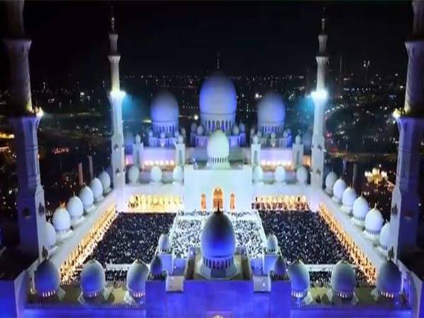Over 70,000 worshippers gather for record-breaking night of prayer at Sheikh Zayed Grand Mosque