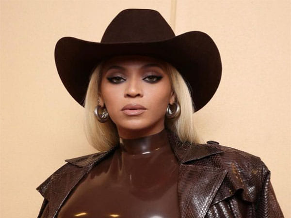 Beyonce Rides High: 'Cowboy Carter' Gallops to No 1 on Billboard 200 ...