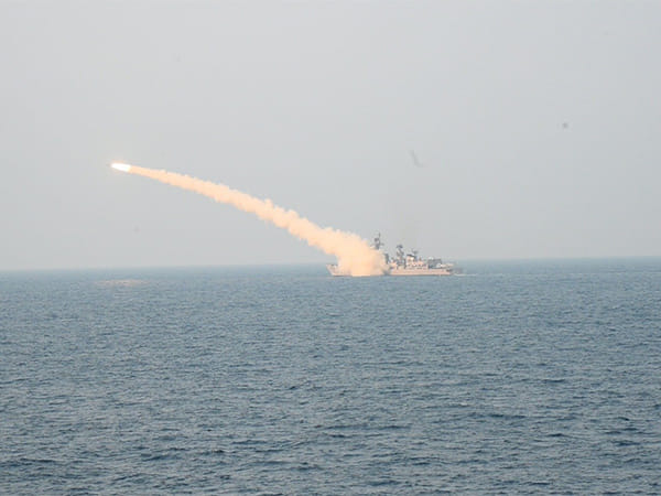 Indian Navy conducts Exercise Poorvi Lehar on East Coast to enhance maritime security 