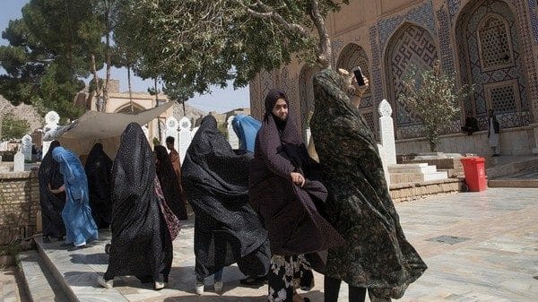 Afghanistan Economic Crisis: Special market for women shuts down due to non-payment of shop rents