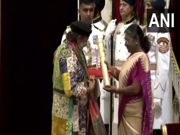 Mithun Chakraborty conferred with Padma Bhushan by President Droupadi Murmu