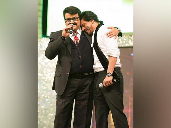 SRK calls Mohanlal 