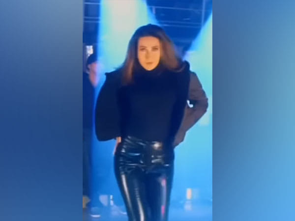 Karisma Kapoor celebrates 'International Dance Day' with nostalgic video from 'Fiza'