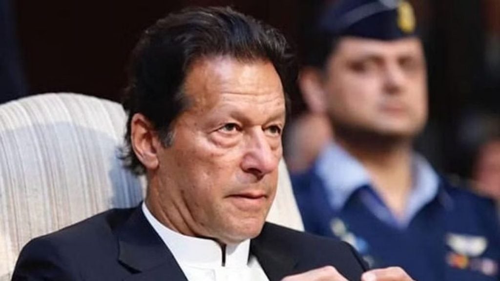 Imran Khan attacks Gen Munir in new article but Pakistanis unimpressed ...