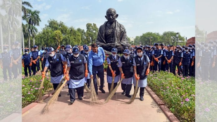 Parliament workers take part in cleaniness drive | File photo | ANI