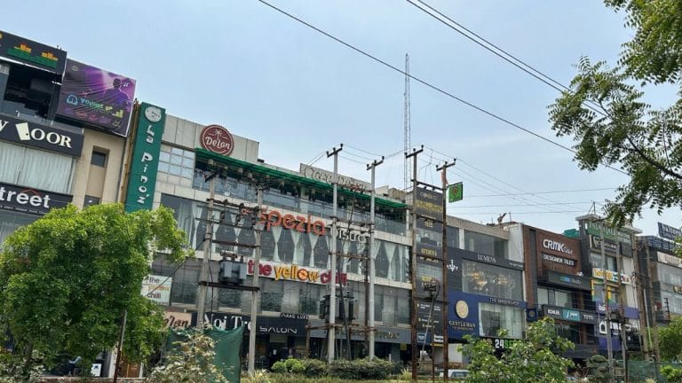 Noida prefers cafe culture. Restaurants and bars keep shutting down