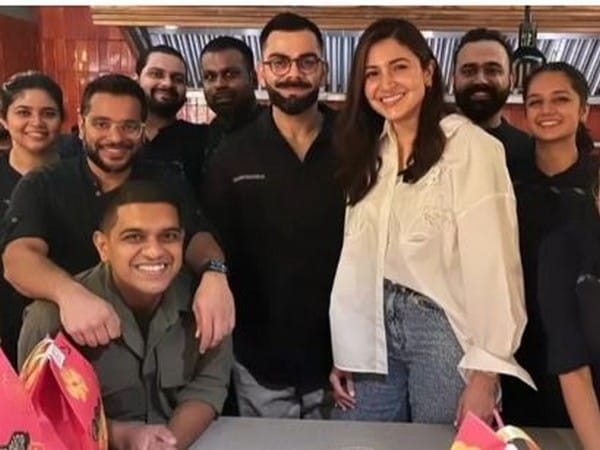 Anushka Sharma, Virat Kohli enjoy dinner date ahead of T20 WC