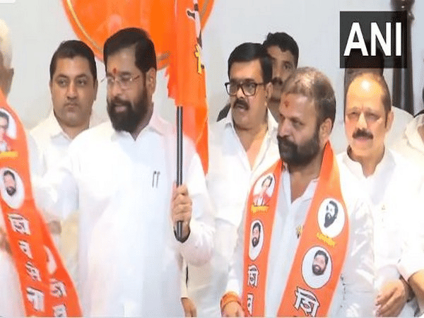 Nashik district chief Vijay Karanjkar joins Shiv Sena in the presence of Maharashtra Chief Minister Eknath Shinde | X | @ani_digital