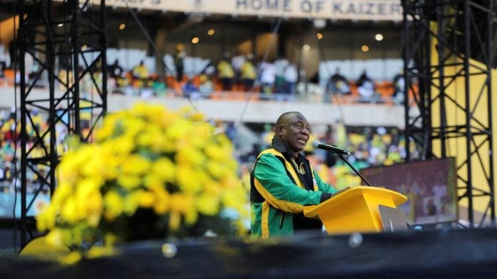 ANC president Cyril Ramaphosa delivers an address to supporters during the political party’s final rally at FNB stadium in Johannesburg on May 25, 2024. REUTERS/Alaister Russell/File Photo
