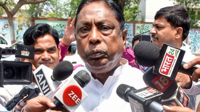 Alamgir Alam arrived at the ED office for questioning on 14 May | File photo | ANI