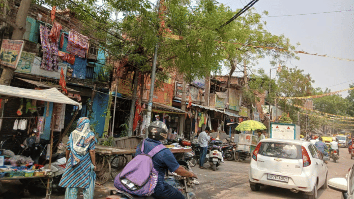Delhi has 675 slum clusters, like this one in Kalkaji, that are voter base of AAP | Risha Chitlangia | ThePrint