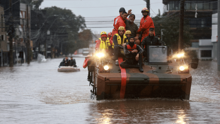 Death toll from floods in Brazil climbs to 126, over 340,000 displaced