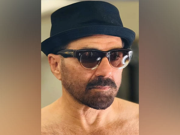 Sunny Deol takes internet by storm with his summer look in Gadar 2 style