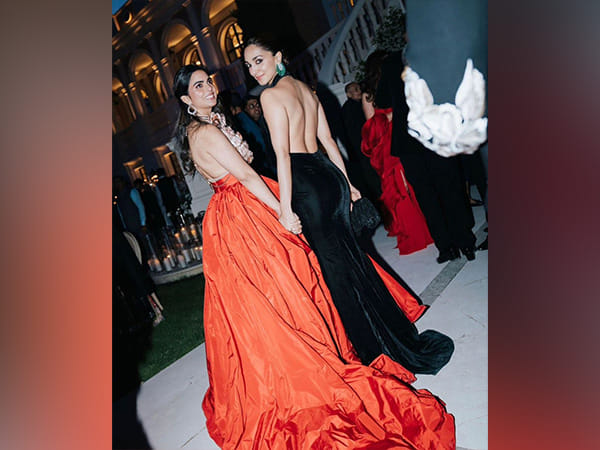 Kiara Advanii poses with BFF Isha Ambani, dazzles in backless gown