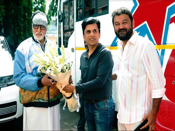 Amitabh Bachchan to play a cameo in Gujarati sequel 'Fakt Purusho Maate'