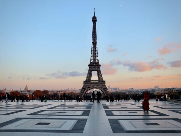 Top 10 Paris Landmarks You Must See