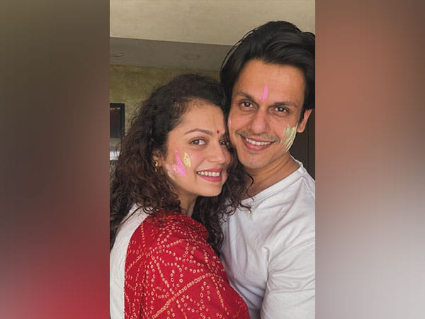 Drashti Dhami announces her pregnancy with fun video