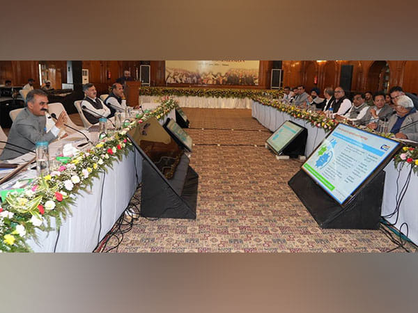 Exim Bank presents export strategy for Himachal to CM Sukhu