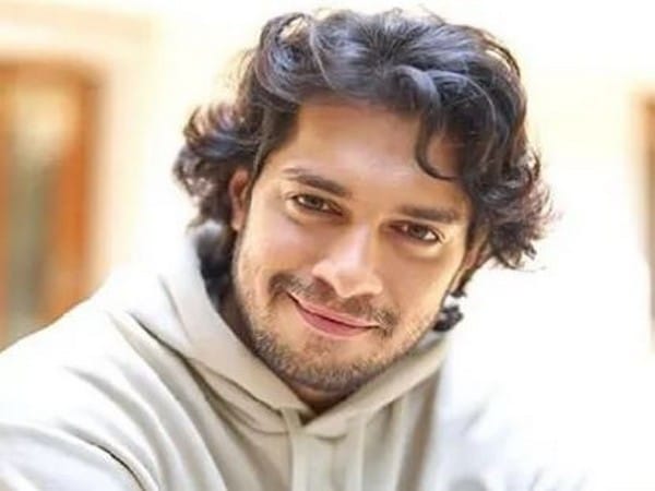 Junaid Khan teases new movie after 'Maharaj' success