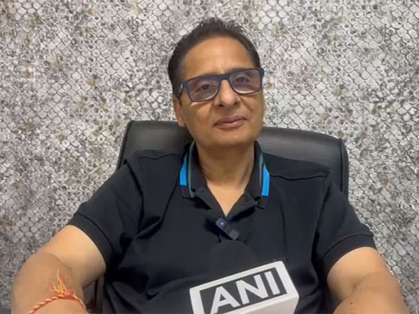 Filmmaker Vashu Bhagnani addresses issues surrounding film dues and real estate ventures