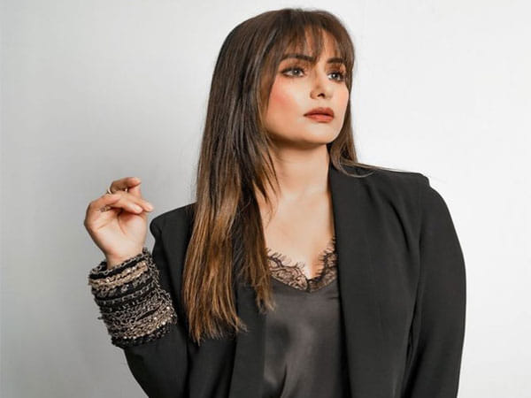 Hina Khan diagnosed with stage 3 breast cancer, says, 