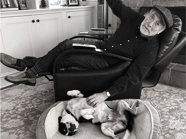 Actor Martin Mull dies at 80, daughter Maggie posts tribute