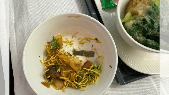 Air India passenger finds blade in meal | Credit: X(formerly Twitter)/@MathuresP