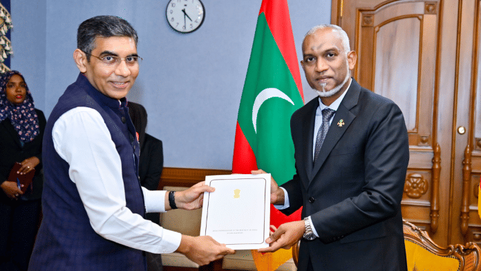 Maldives President Muizzu accepts invite for Modi's swearing-in ceremony | Credit: X(formerly Twitter)/@presidencymv