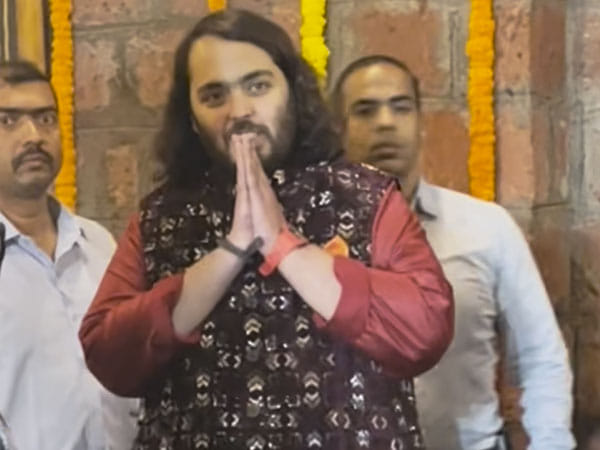 Anant Ambani seeks blessings at Krishna Kali temple ahead of wedding with Radhika Merchant