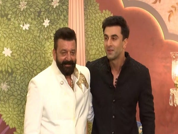  Sanjay Dutt, Ranbir Kapoor pose together at Shubh Aashirwad ceremony of newlyweds Anant-Radhika