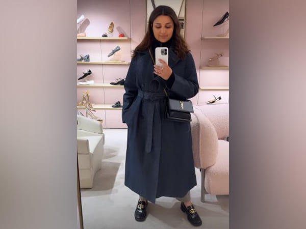 Watch: Parineeti Chopra enjoys ride in public transport