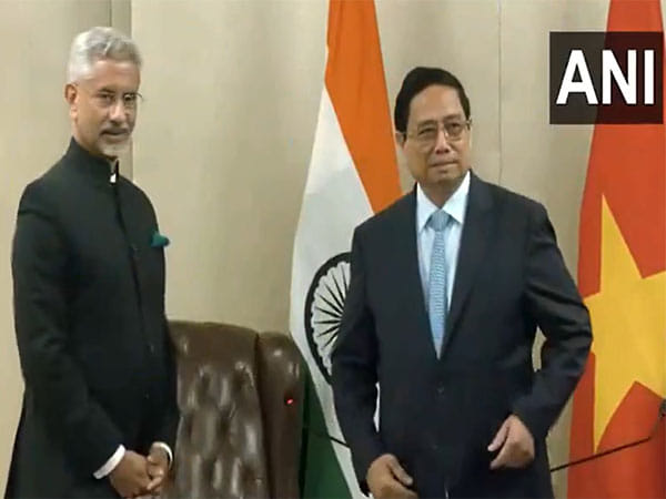 EAM Jaishankar calls on Vietnam PM Pham Minh Chinh during his state visit to India