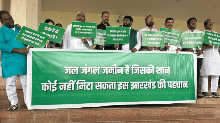 ‘Bangladeshi infiltrators’, ‘territorial integrity’ — BJP & JMM-Congress spar in poll-bound Jharkhand