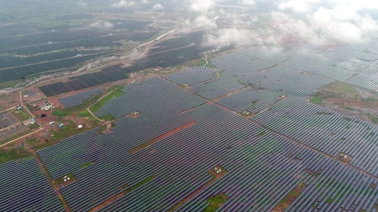 Pakistan is experiencing a solar power boom. The world can learn from it