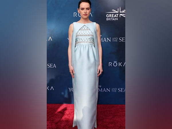 'Star Wars' star Daisy Ridley diagnosed with Graves' disease