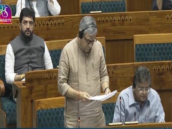 Ashwini Vaishnaw introduces Railways (Amendment) Bill, 2024 in Lok  Sabha