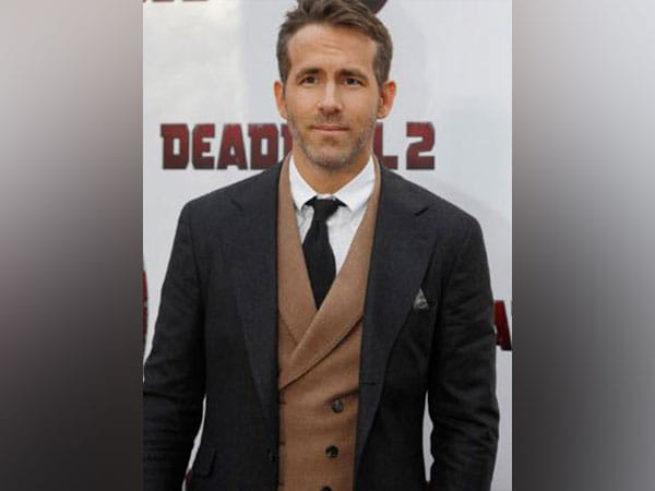 Ryan Reynolds opens up about his late father's Parkinson's battle