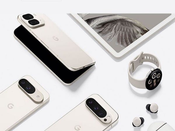 Google to continue selling original Pixel Fold 