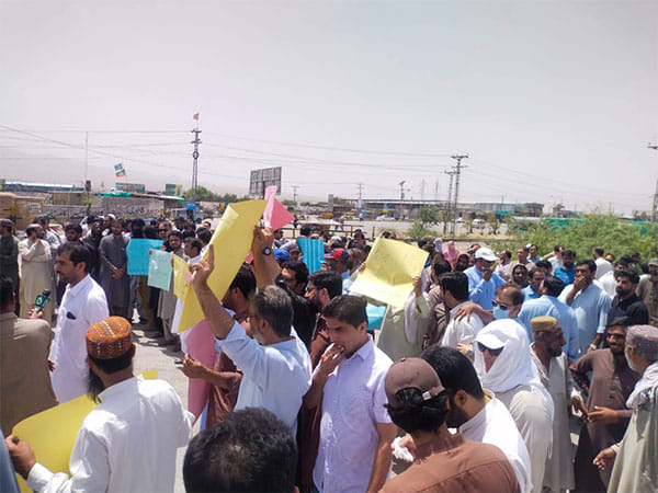 Balochistan college staff protest against administration for withholding salaries