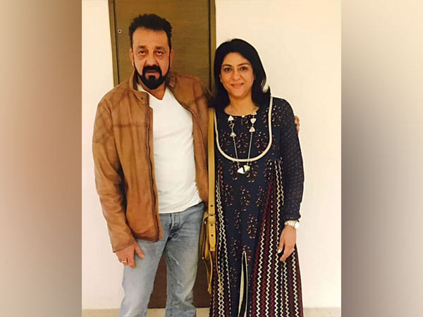 Sanjay Dutt pens heartfelt birthday wish for sister Priya Dutt