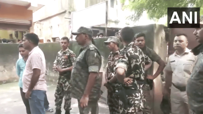 Security personnel outside the Jehanabad Sadar Hospital | Credit: Screen grab from X(formerly Twitter)/@ANI