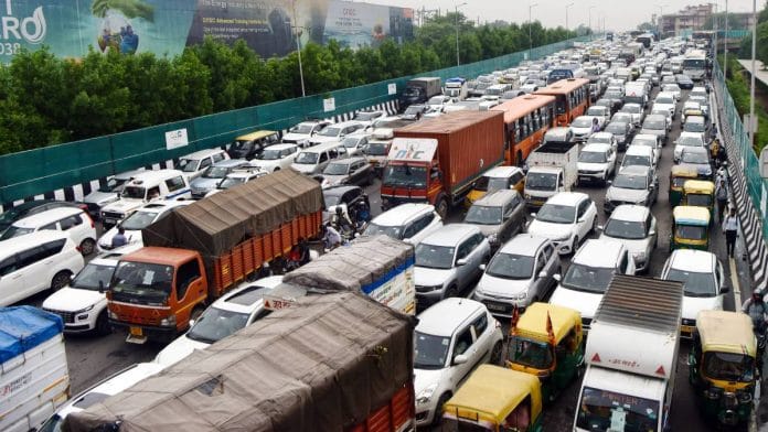 A rush of vehicles at Dhaula Kuan in New Delhi | Photo: ANI