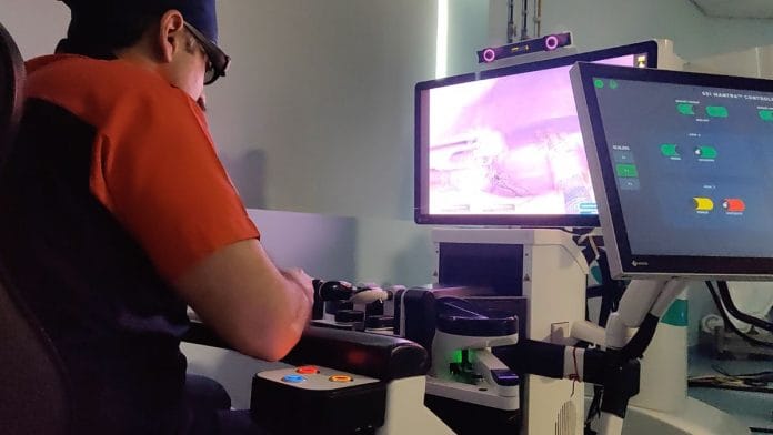 Moradabad-based surgeon Dr Magan Mehrotra conducting a gall bladder removal surgery | Danish Mand Khan | ThePrint