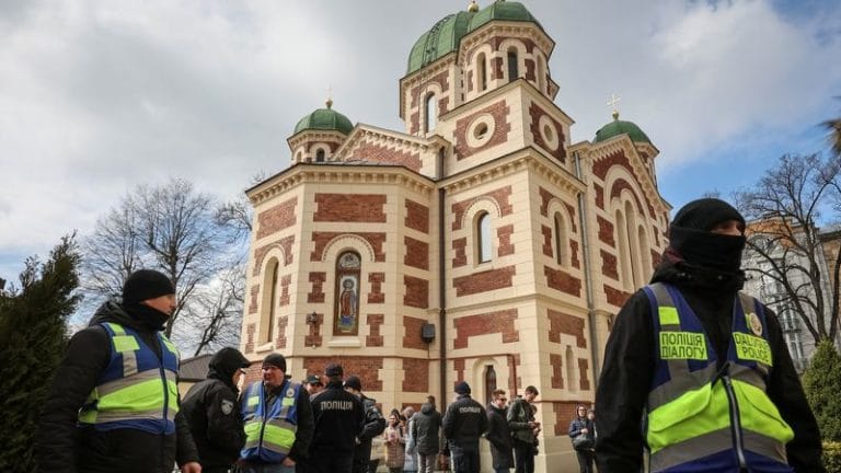 Ukraine Parliament supports ban on Orthodox church linked to Russia