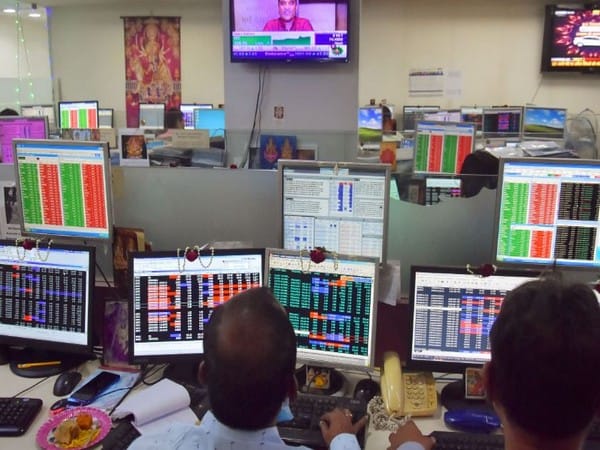 Nifty, Sensex open flat but experts believe markets are still in bull mode
