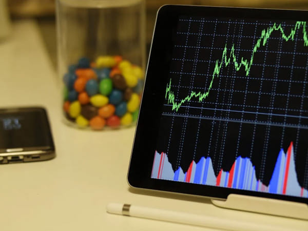 Indian stocks continue to rally, Sensex closes above 85,000, Nifty above 26,000