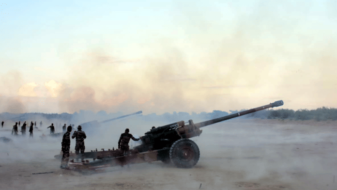 Firing display of K-9 Vajra howitzers along with 130 mm artillery guns in Bikaner | ANI File