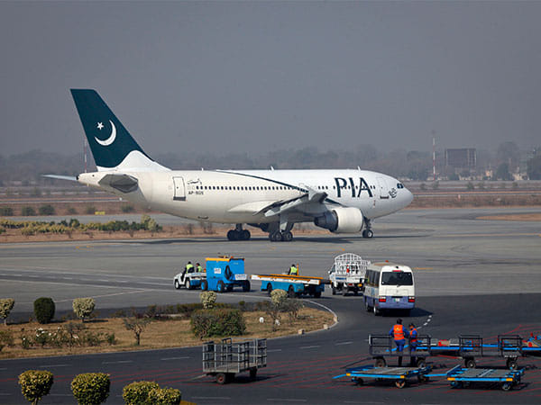 Flight with 71 Pakistanis from Lebanon, Syria to arrive today in Karachi