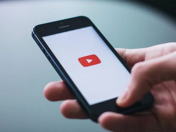 YouTube expands sleep timer feature to all users